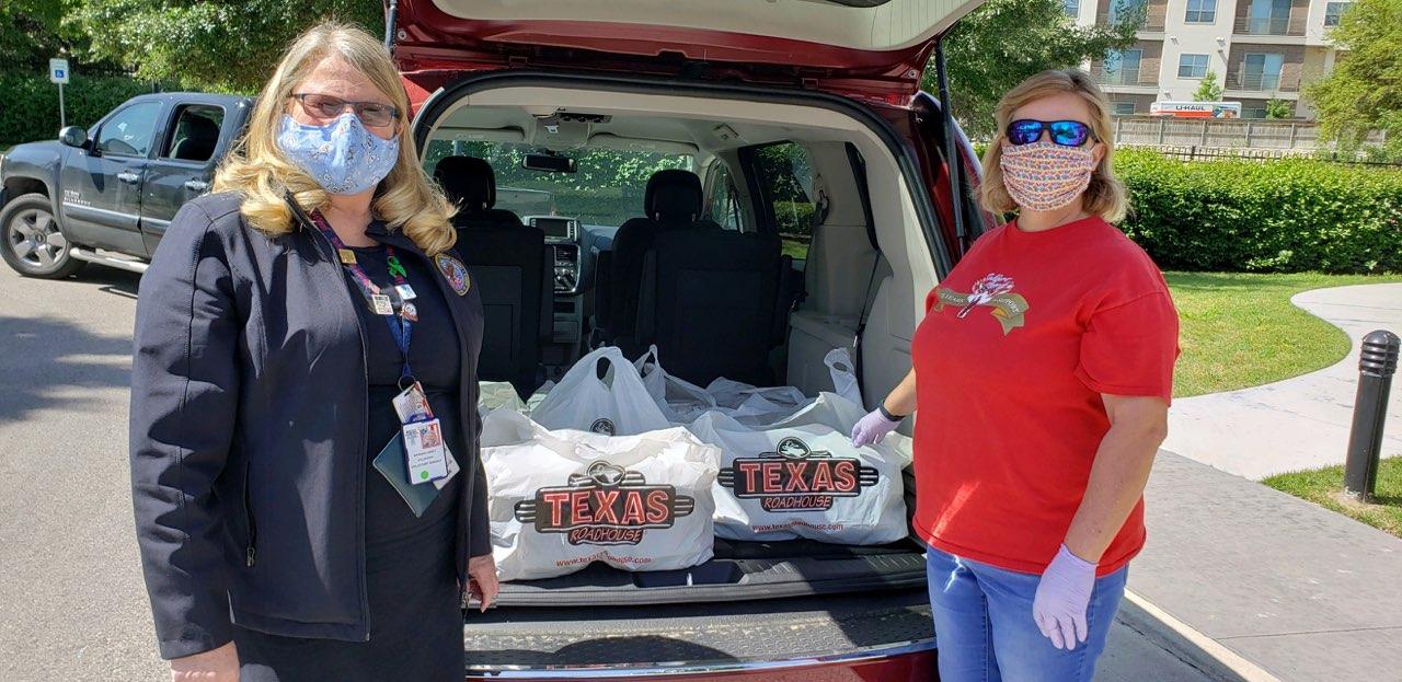 Pat Jopling delivers Texas Roadhouse meals for veterans during Covid-19. 
