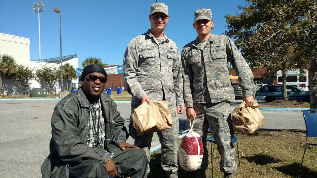 Holiday veteran support: Veteran Food Drives